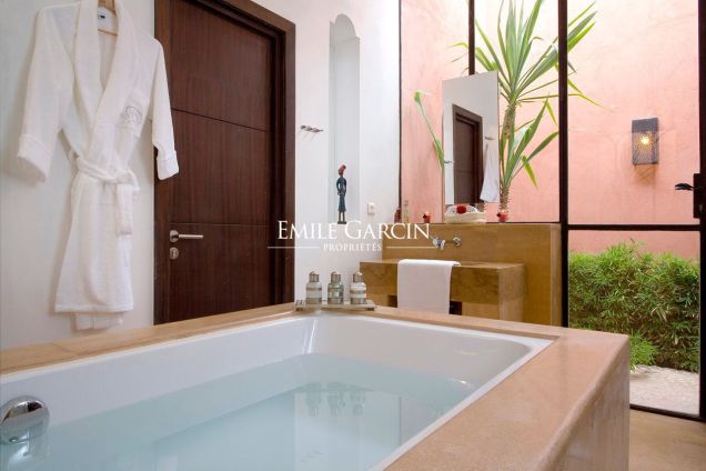 Property to rent 10 minutes from Jemaa El Fna - views of the Atlas Marrakech - Emile Garcin Maroc - Image 8