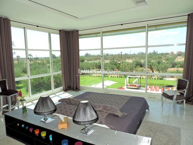 Property in Bab Atlas, 20 mins from Jemaa el Fna in Marrakech - Emile Garcin Maroc - Image 9