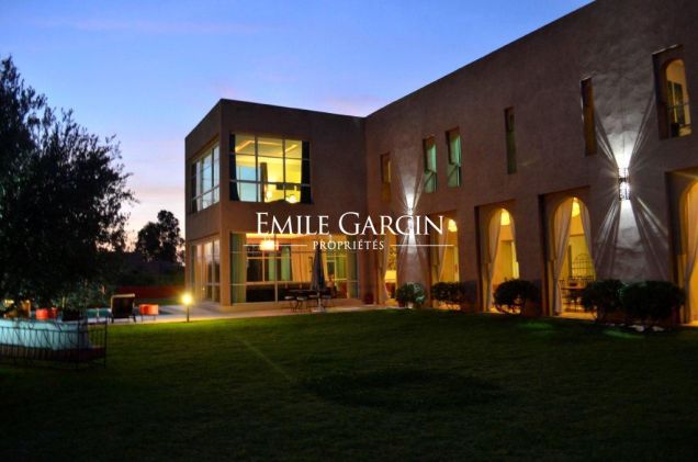 Property in Bab Atlas, 20 mins from Jemaa el Fna in Marrakech - Emile Garcin Maroc - Image 13