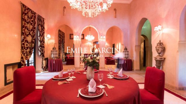 Property to rent in the Palmeraie district of Marrakech - Emile Garcin Maroc - Image 4