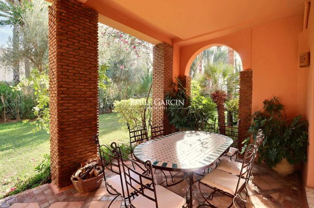House for sale in the Palmeraie district of Marrakech - Emile Garcin Maroc - Image 4