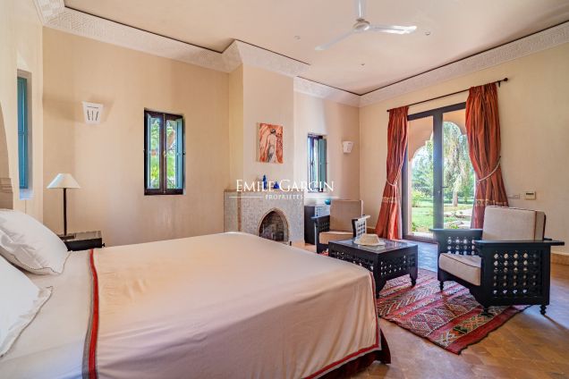 House for sale on the Route de Fez near Marrakech - Emile Garcin Maroc - Image 6