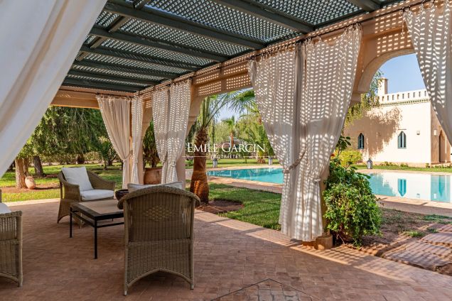 House for sale on the Route de Fez near Marrakech - Emile Garcin Maroc - Image 9