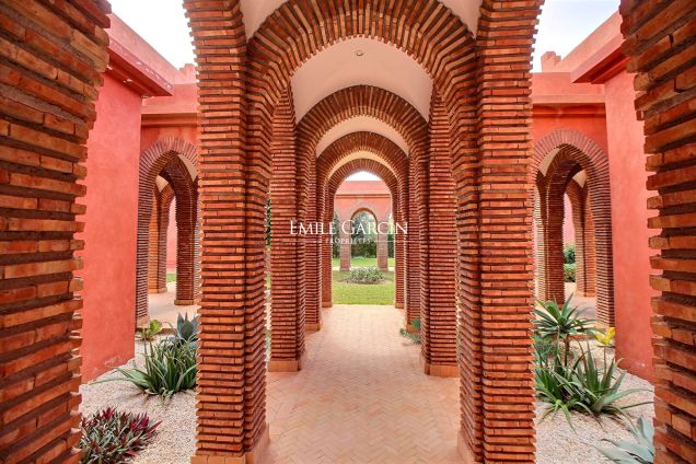 Property for sale on the Route d'Ourika in Marrakech - Emile Garcin Maroc - Image 12