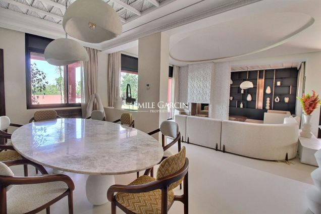 Villa on the Amelkis golf resort for sale in Marrakech - Emile Garcin Maroc - Image 2
