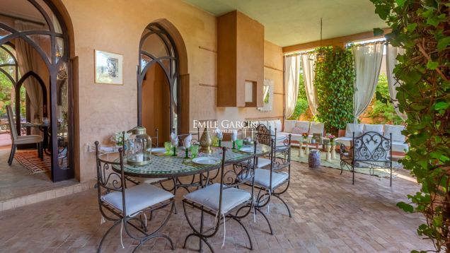 Villa for sale on a golf resort in Marrakech - Emile Garcin Maroc - Image 11