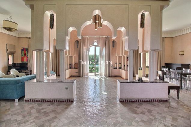 House for sale on the Route de l'Ourika in Marrakech - Emile Garcin Maroc - Image 3