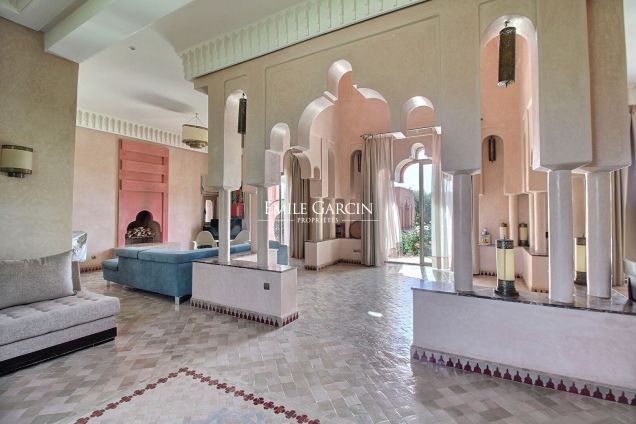House for sale on the Route de l'Ourika in Marrakech - Emile Garcin Maroc - Image 4