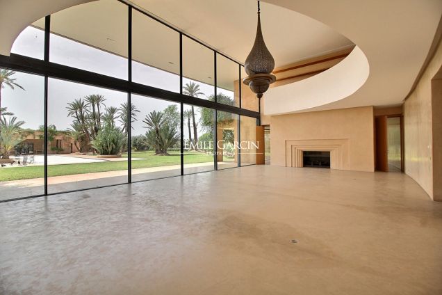 Exceptional property for sale in the Palmeraie district of Bab Atlas in Marrakech - Emile Garcin Maroc - Image 7