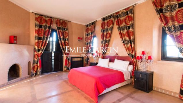 Property to rent in the Palmeraie district of Marrakech - Emile Garcin Maroc - Image 8