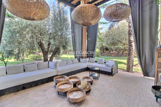 Guest house for sale on a private development in Marrakech - Emile Garcin Maroc - Image 6