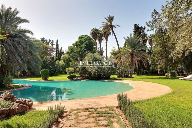 For sale - Villa - Marrakech - Heart of the Palmeraie district - Emile Garcin Maroc - Image 1