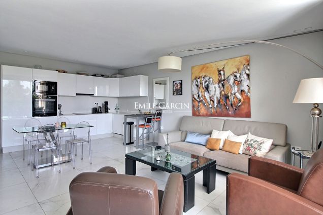 For sale - Apartment - Marrakech - Gueliz district - Emile Garcin Maroc - Image 2