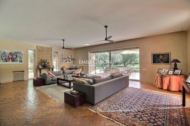 Property for sale 10 km from Marrakech - Emile Garcin Maroc - Image 2