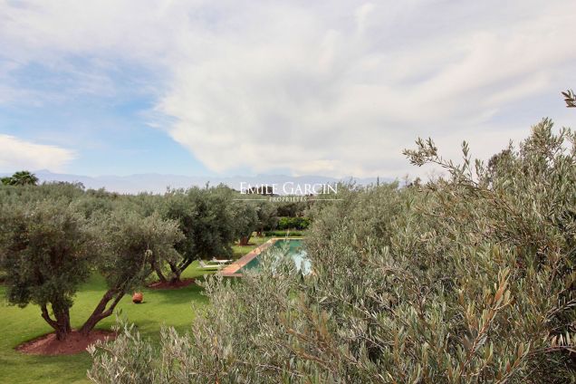 Property for sale 10 km from Marrakech - Emile Garcin Maroc - Image 12