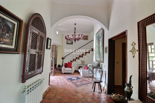 À vendre villa sur la route de Fès à Marrakech - Emile Garcin Maroc - Image 2