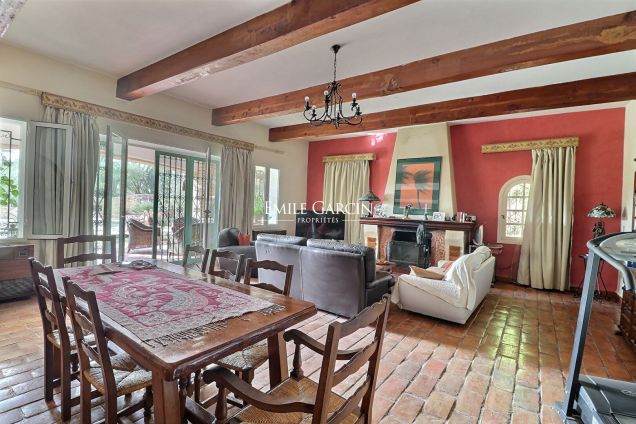 À vendre villa sur la route de Fès à Marrakech - Emile Garcin Maroc - Image 3