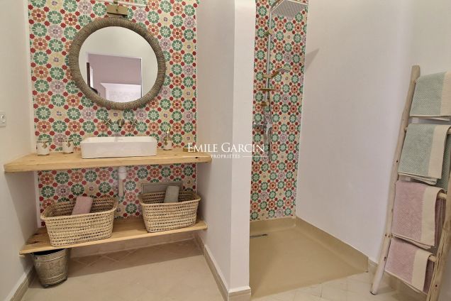 À vendre Riad neuf situé en plein coeur de la médina de Marrakech - Emile Garcin Maroc - Image 7