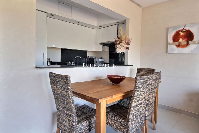 For sale - Apartment - Marrakech - View of the Jardin Majorelle - Emile Garcin Maroc - Image 3