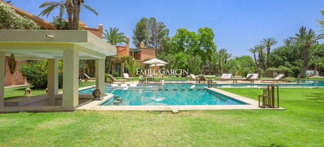 À  vendre superbe propriété à la palmeraie de  Marrakech - Emile Garcin Maroc - Image 11