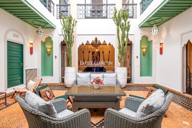 À vendre riad dans le quartier de la Bahia à  Marrakech - Emile Garcin Maroc - Image 6