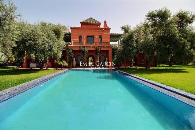 À vendre propriété au coeur de la palmeraie à Marrakech - Emile Garcin Maroc - Image 1