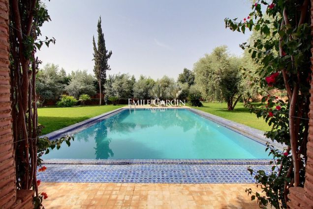 À vendre propriété au coeur de la palmeraie à Marrakech - Emile Garcin Maroc - Image 7