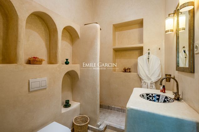 À vendre riad exceptionnel à Marrakech - Emile Garcin Maroc - Image 10