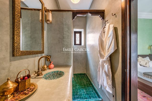 À vendre riad exceptionnel à Marrakech - Emile Garcin Maroc - Image 11