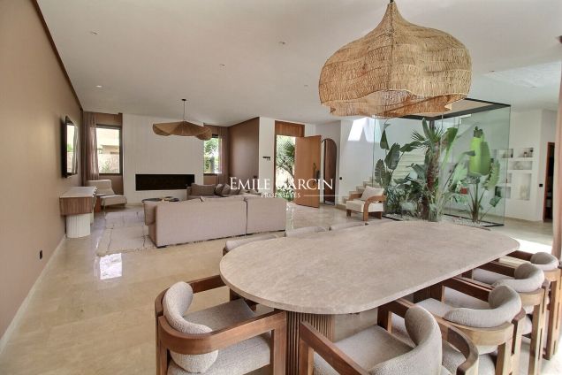 For sale - Modern villa - Private estate - Route de l'Ourika - Marrakech - Emile Garcin Maroc - Image 2