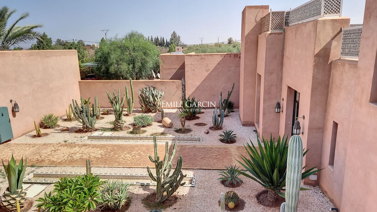 Villa for sale on the Route de Sidi Abdallah Ghiyat near Marrakech - Emile Garcin Maroc - Image 7
