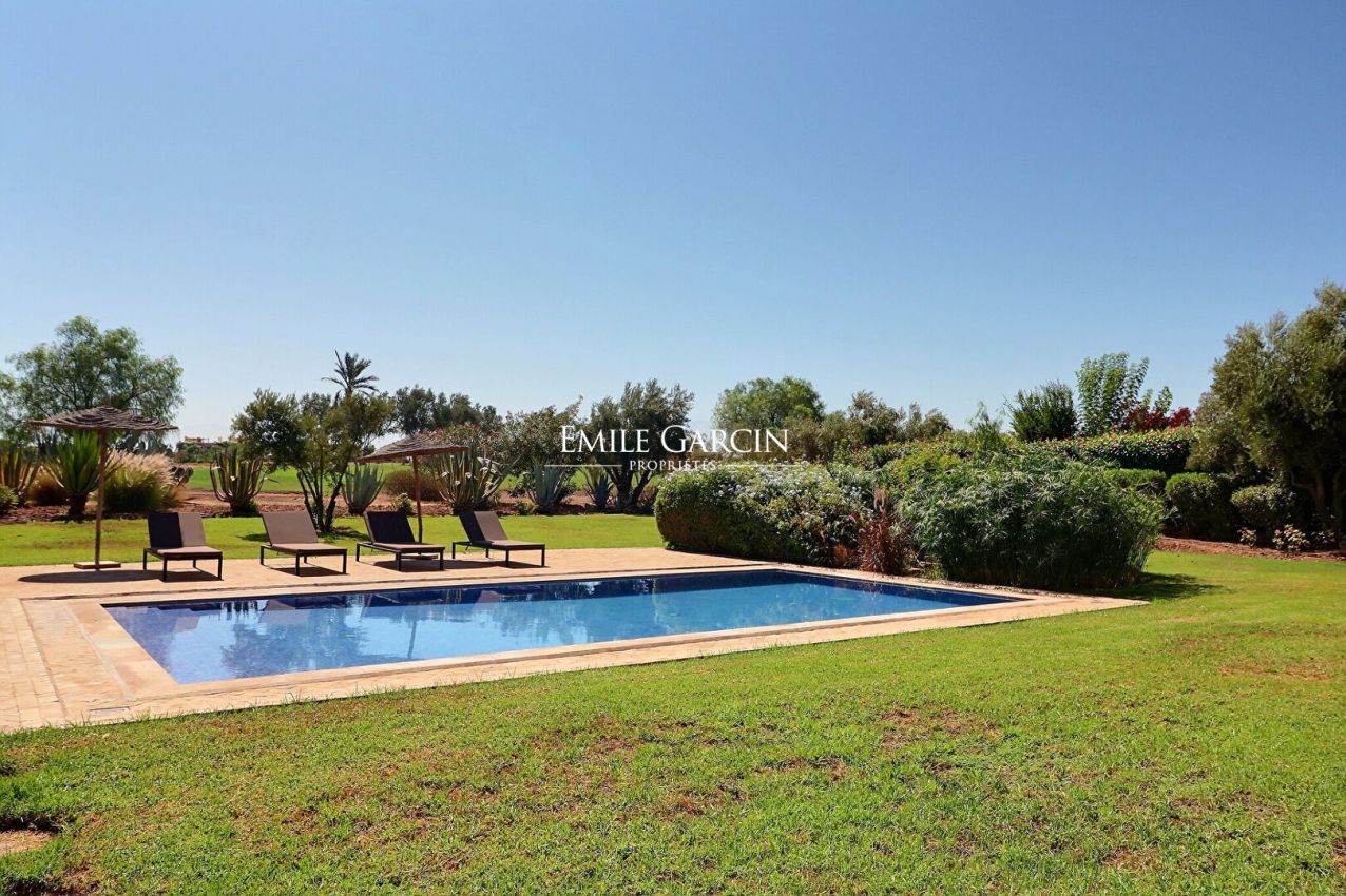 Property on golf development for sale in Marrakech - Emile Garcin Maroc - Image 3