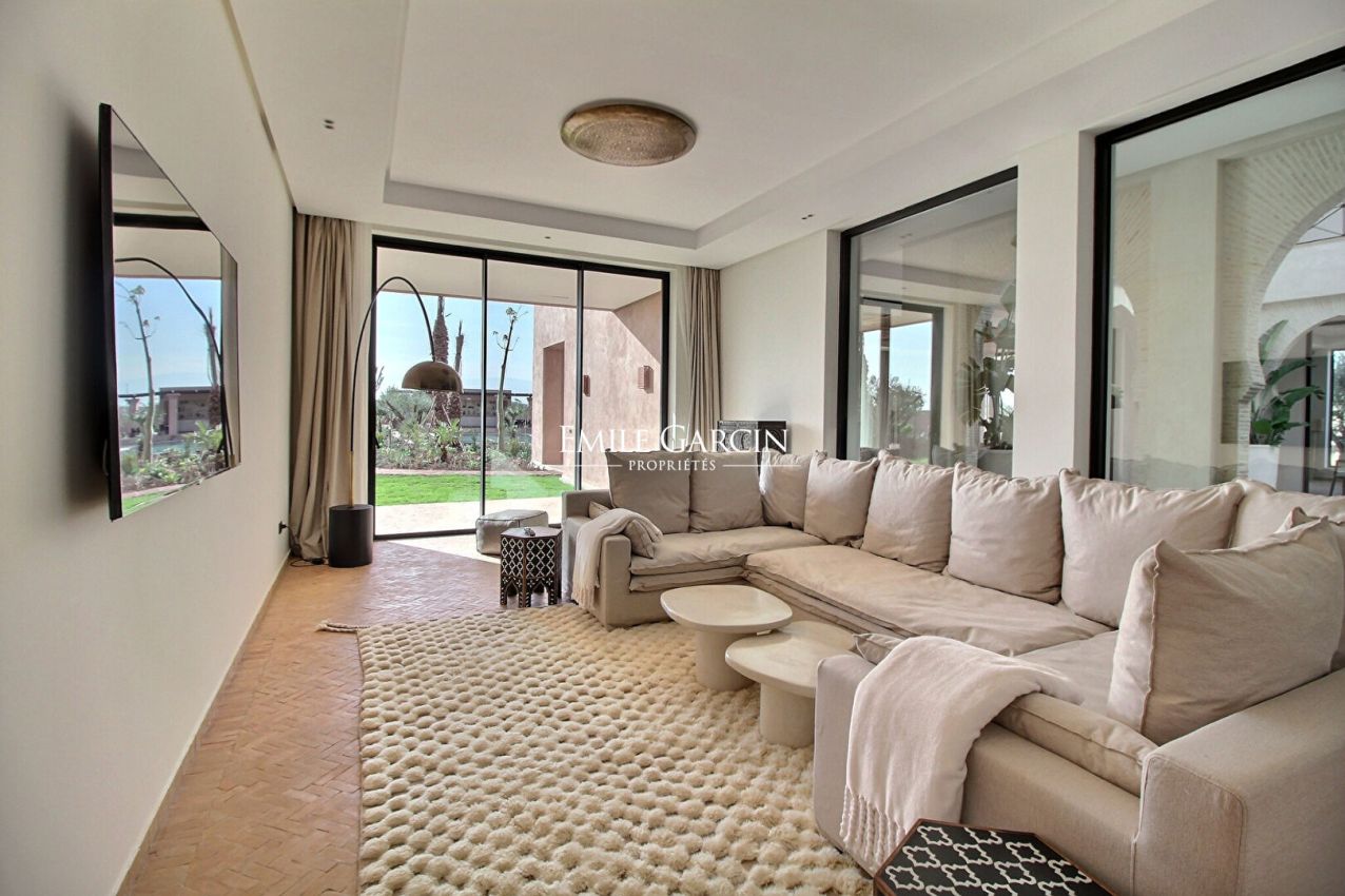 Recently constructed villa for sale close to the main golf courses of Marrakech - Emile Garcin Maroc - Image 4