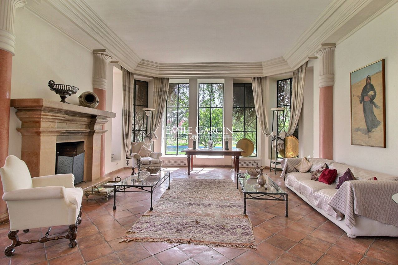 Property designed by architect Bill Willis for sale in the Palmeraie district of Marrakech - Emile Garcin Maroc - Image 5