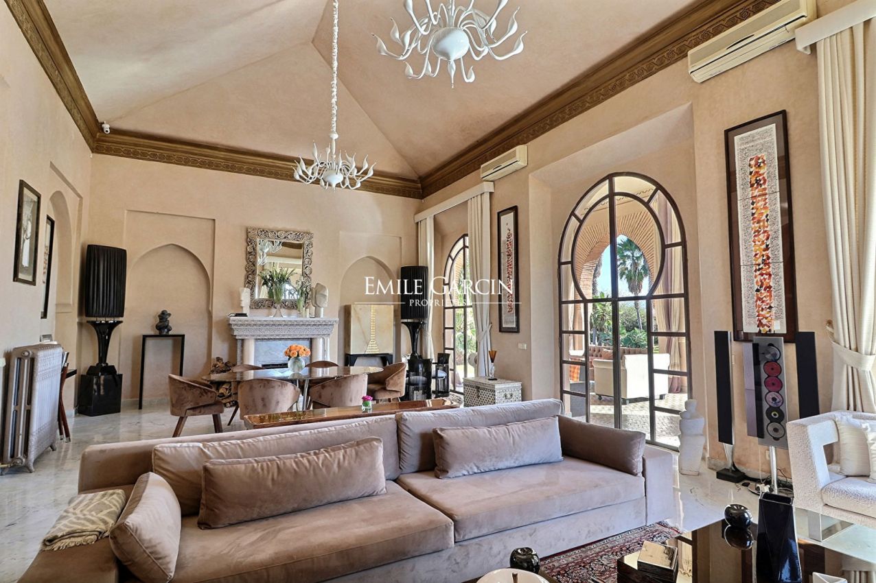 Exceptional residence for sale on the Route d'Amizmiz in Marrakech - Emile Garcin Maroc - Image 8