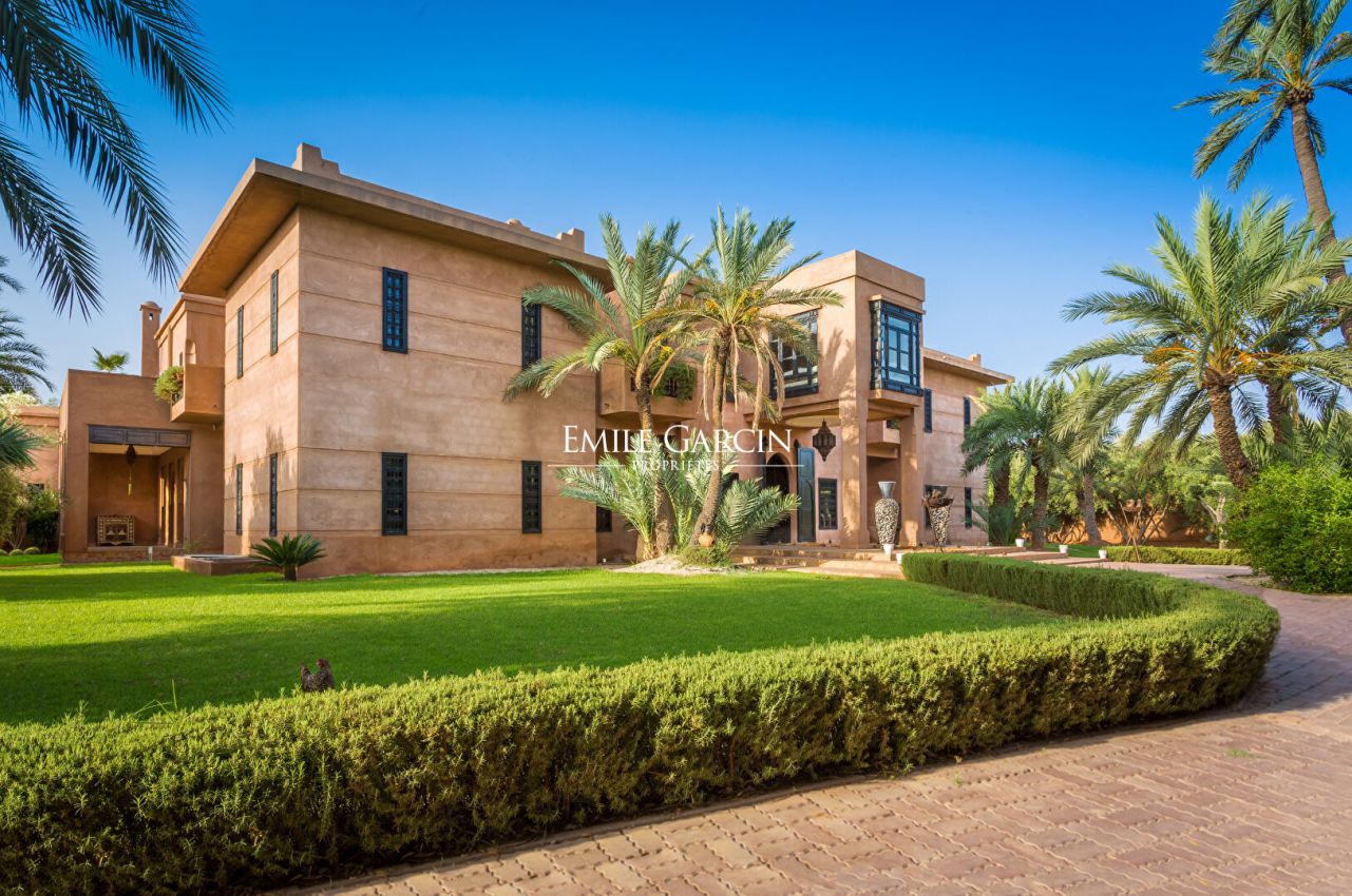 Magnificent 11-bedroom property to rent, 20 minutes outside of Marrakech - Emile Garcin Maroc - Image 13