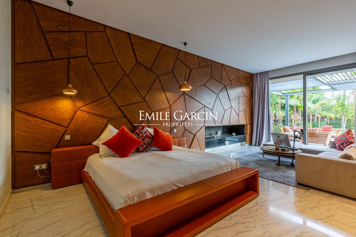 Modern villa to rent located 15 minutes from Marrakech - Emile Garcin Maroc - Image 10