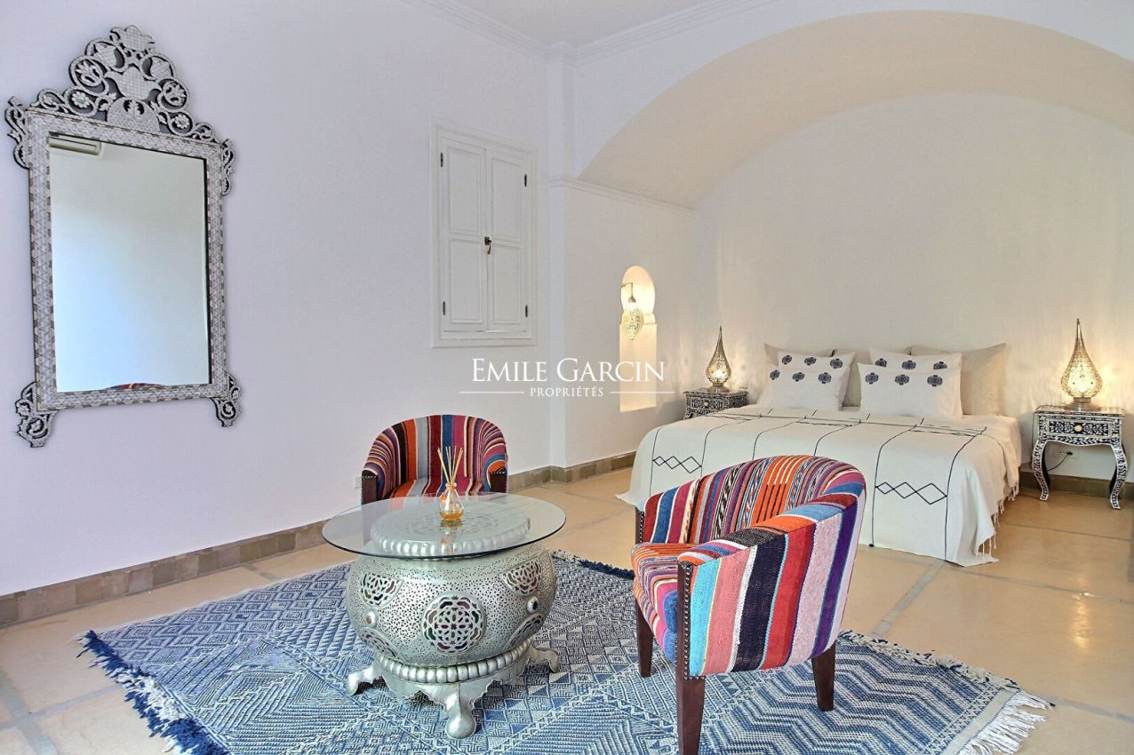 Handsome Moroccan-inspired villa to rent near Marrakech - Emile Garcin Maroc - Image 5
