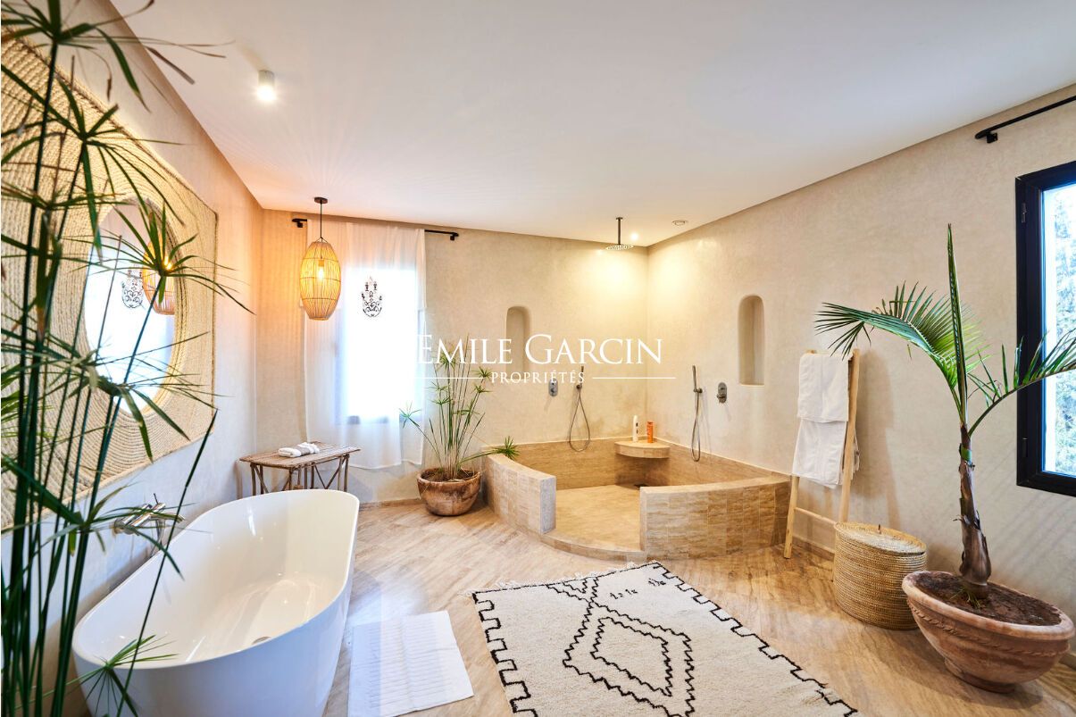 Stylish and charming villa to rent 15 minutes from Marrakech - Emile Garcin Maroc - Image 11