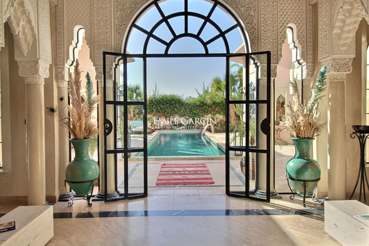 Jolie villa sur domaine golfique à Marrakech - Emile Garcin Maroc - Image 1