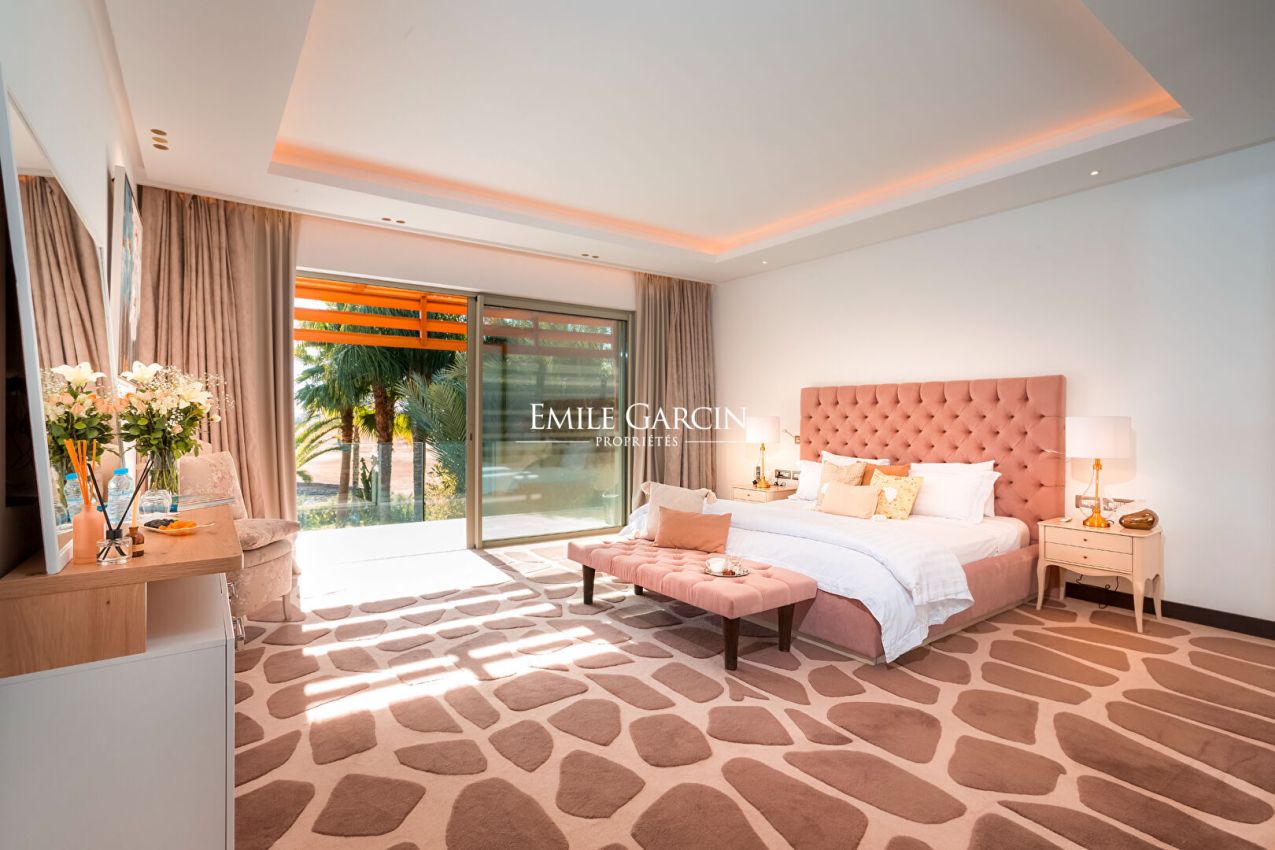 Property to rent on a golf development a few minutes from the centre of Marrakech - Emile Garcin Maroc - Image 3