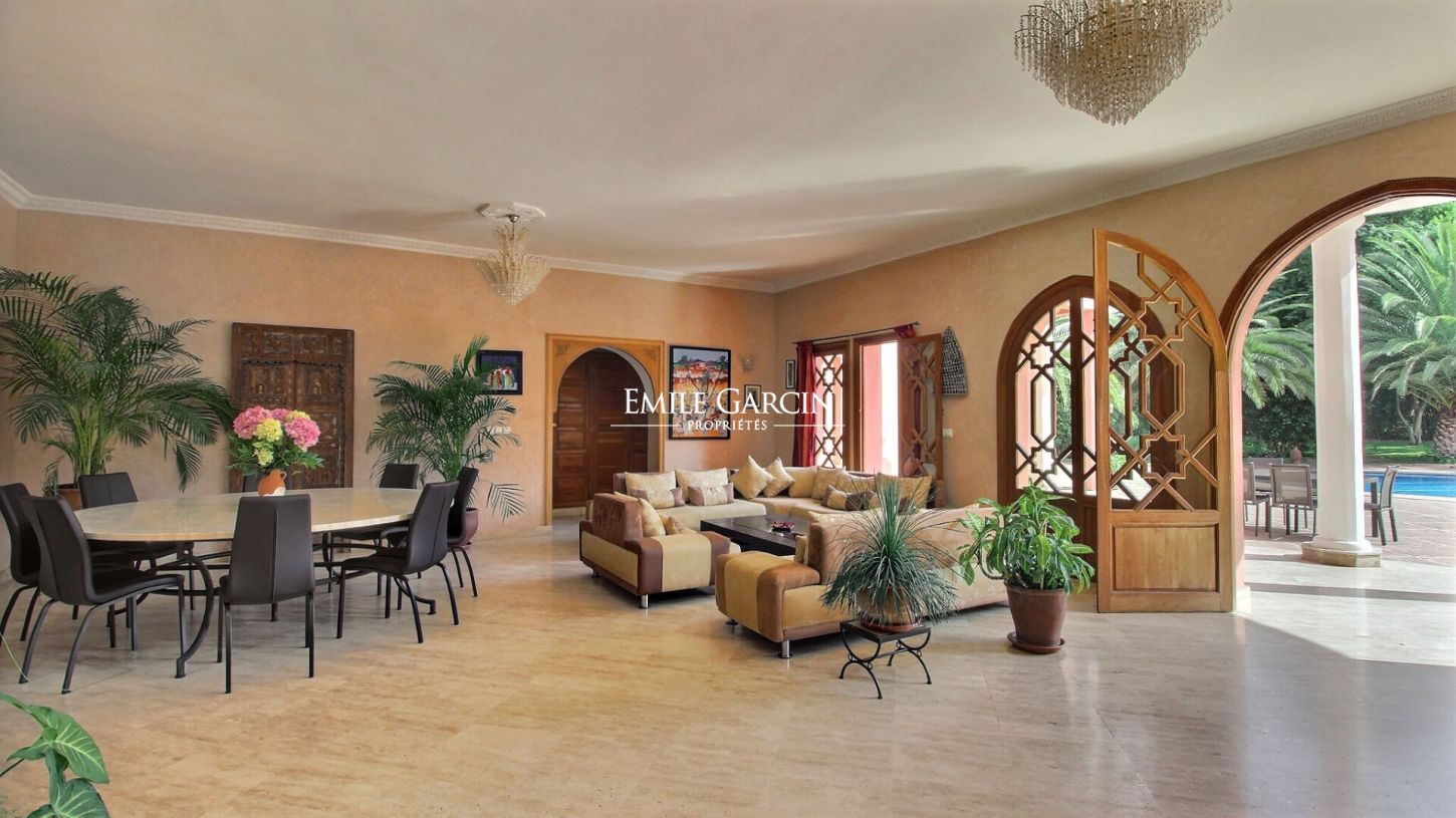 Six-bedroom property to rent on the Route de l'Ourika, 11km from Marrakech - Emile Garcin Maroc - Image 5