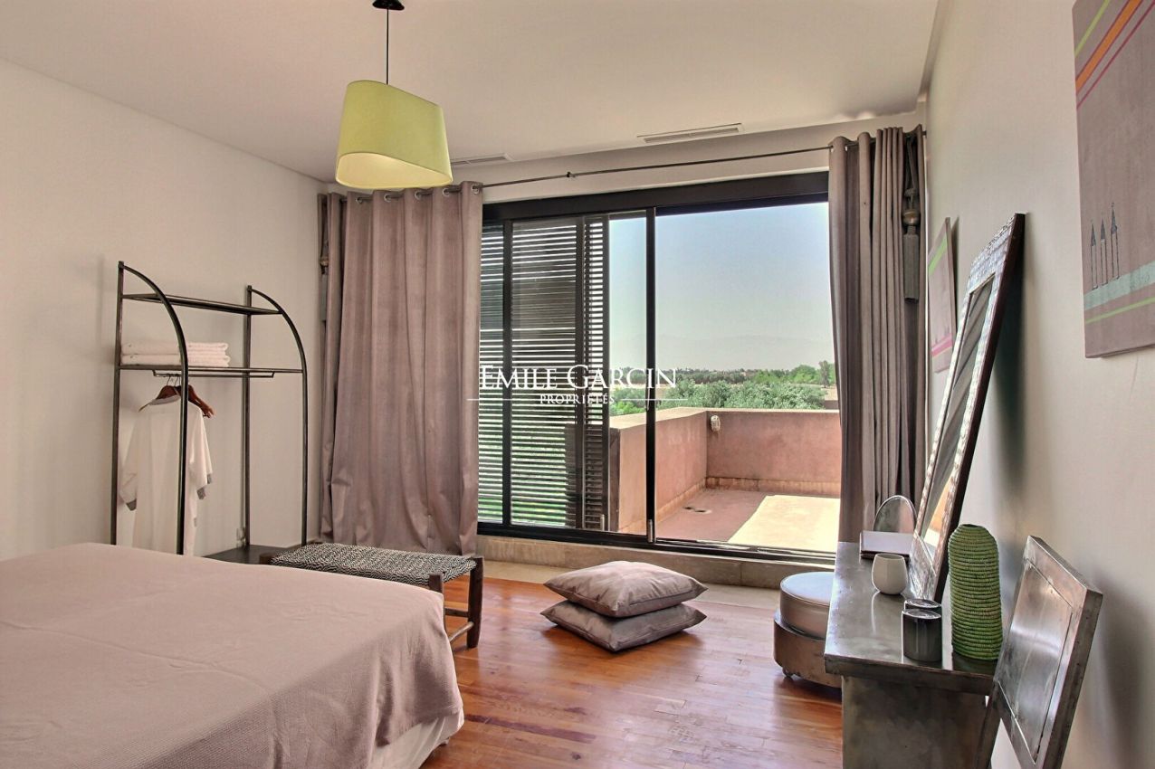 Beautiful contemporary property to rent on the Route d'Asni in Marrakech - Emile Garcin Maroc - Image 6