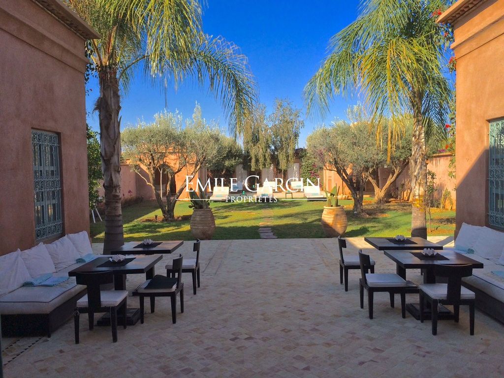 Property on the Route de Ouarzazate outside Marrakech - Emile Garcin Maroc - Image 2