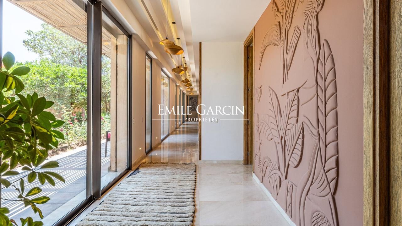 Villa for sale in a private community on the Route d'Amizmiz in Marrakech - Emile Garcin Maroc - Image 10