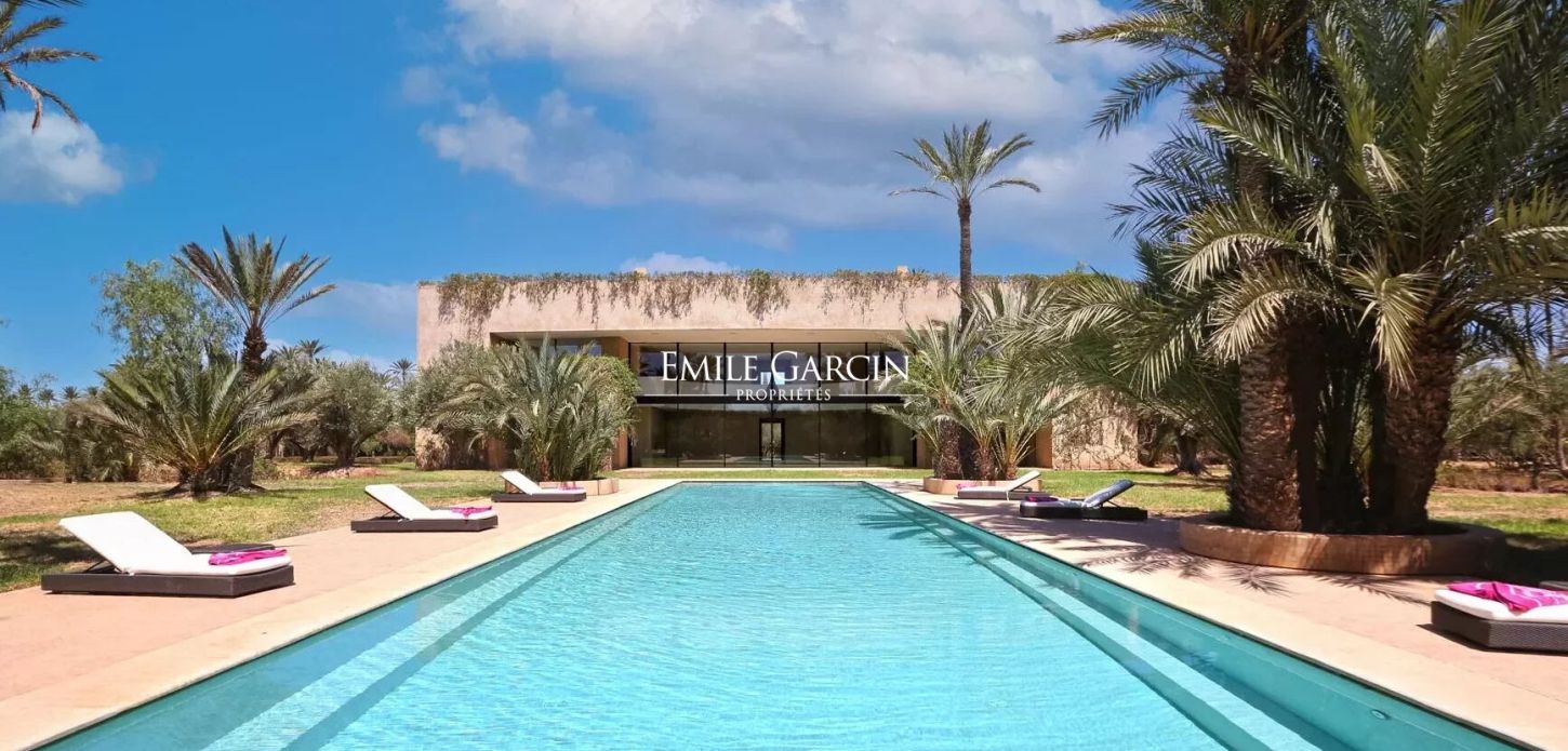 Exceptional property for sale in the Palmeraie district of Bab Atlas in Marrakech - Emile Garcin Maroc - Image 1