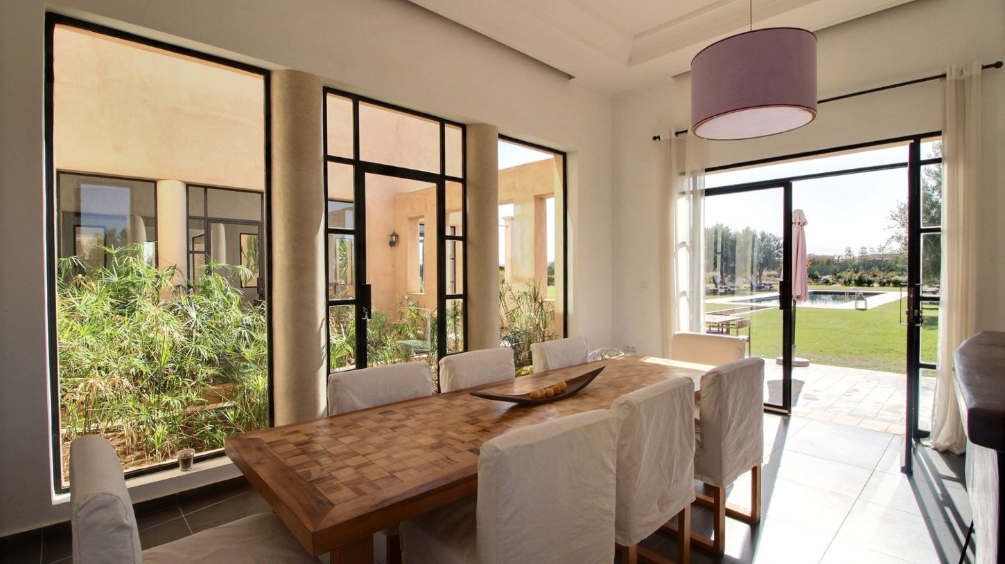 Property to rent on the Route d'Azmizmiz, just minutes from Marrakech - Emile Garcin Maroc - Image 3