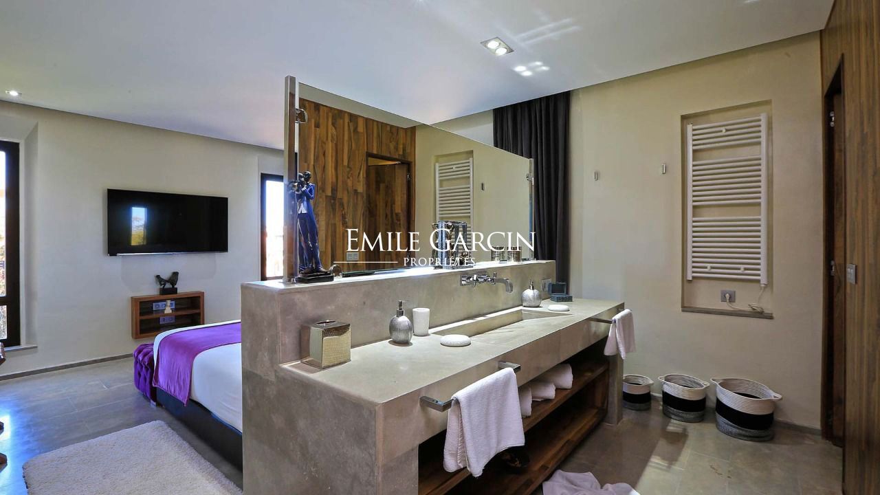 À vendre superbe maison sur la route d'Amizmiz à Marrakech - Emile Garcin Maroc - Image 8