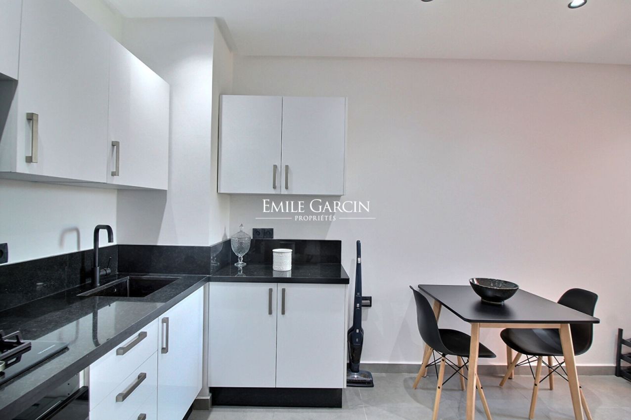 For sale - Apartment Marrakech - Near the Jardin Majorelle - Emile Garcin Maroc - Image 4