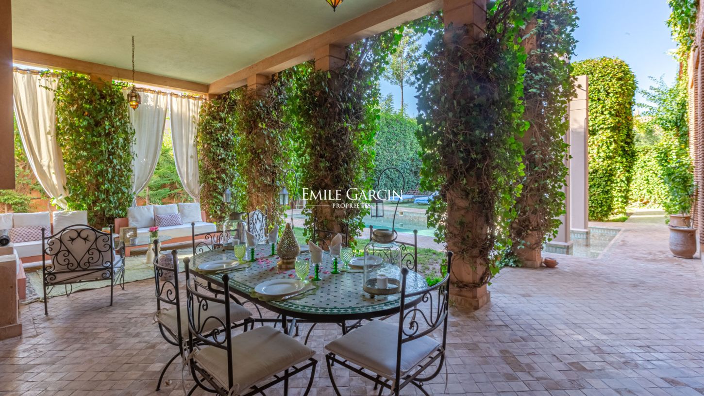 To rent - Marrakech - Moorish-style villa - Golf course development - Emile Garcin Maroc - Image 11